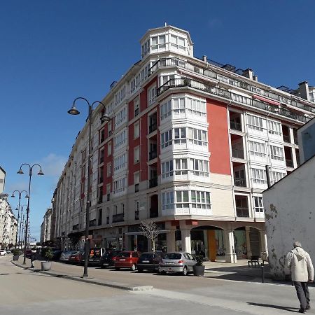 Atico Con Terraza Y Piscina Comunitaria Apartment Рибадео Екстериор снимка